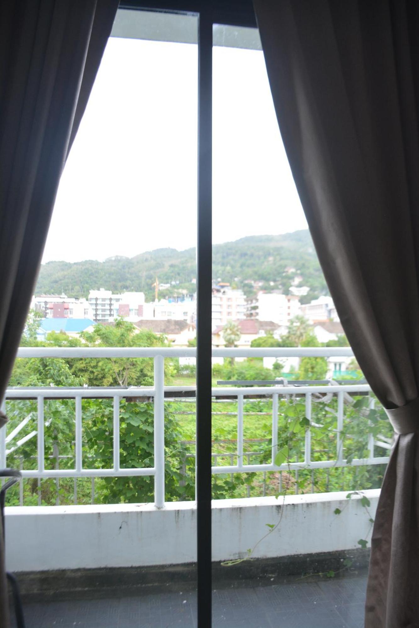 Chilli Salza Patong Hotel Kültér fotó