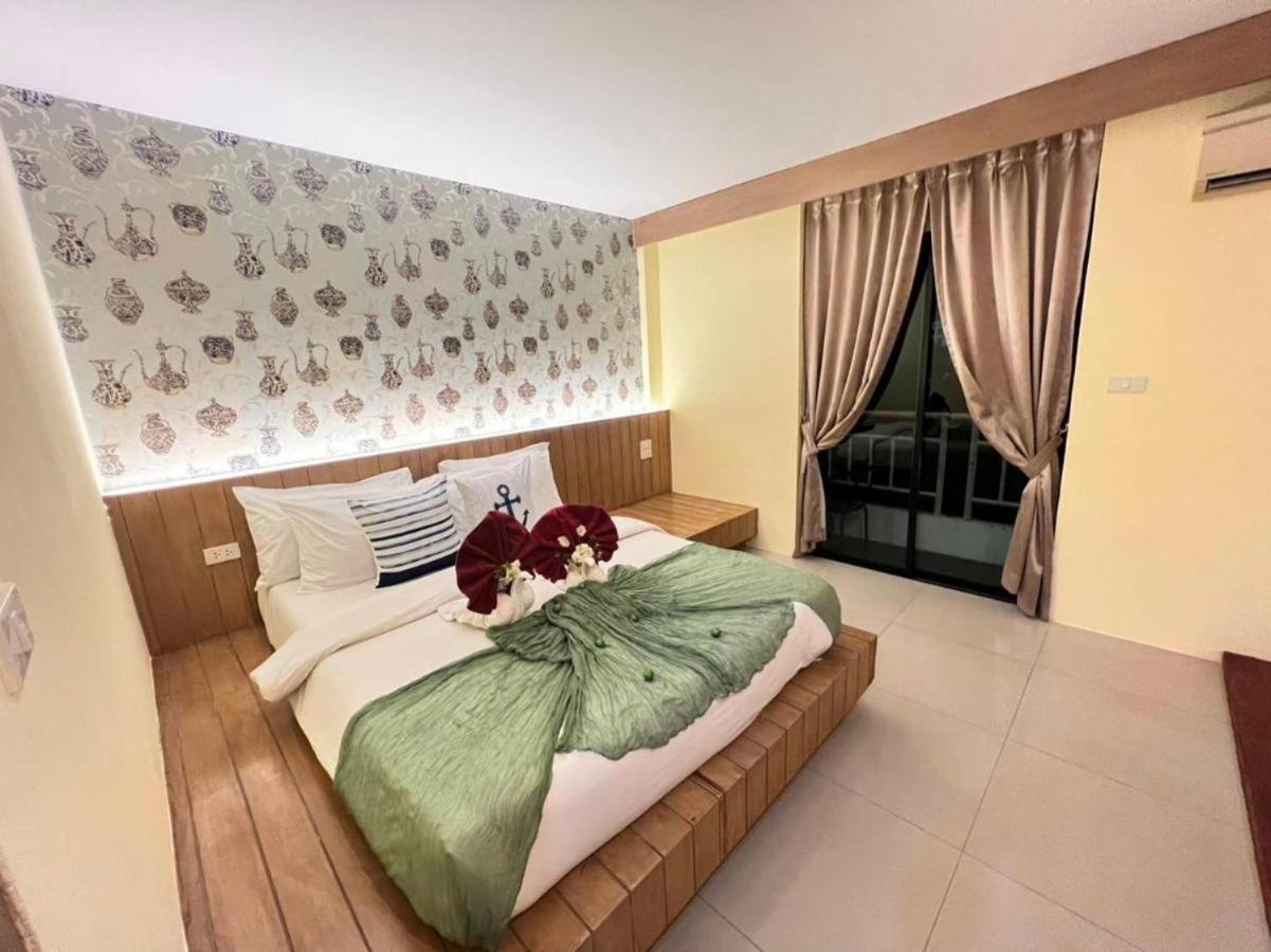 Chilli Salza Patong Hotel Kültér fotó